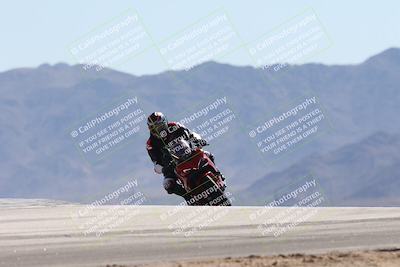 media/Oct-13-2025-Moto Forza (Mon) [[a66d839500]]/3-B Group/Session 4 (Turn 9)/